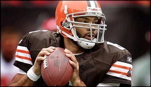 Browns Release QB Seneca Wallace, TE Dan Gronkowski-1_seneca_wallace.jpg